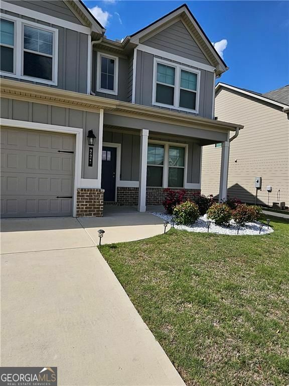 Property Photo: 221 Eleanora Way GA 30052