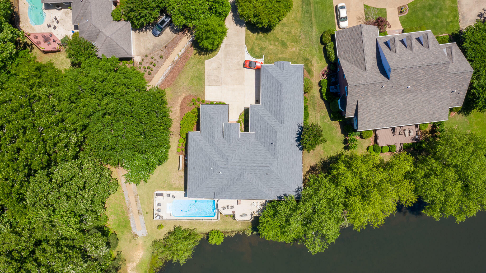 Property Photo: 107 Lake Pointe Ln MS 39759