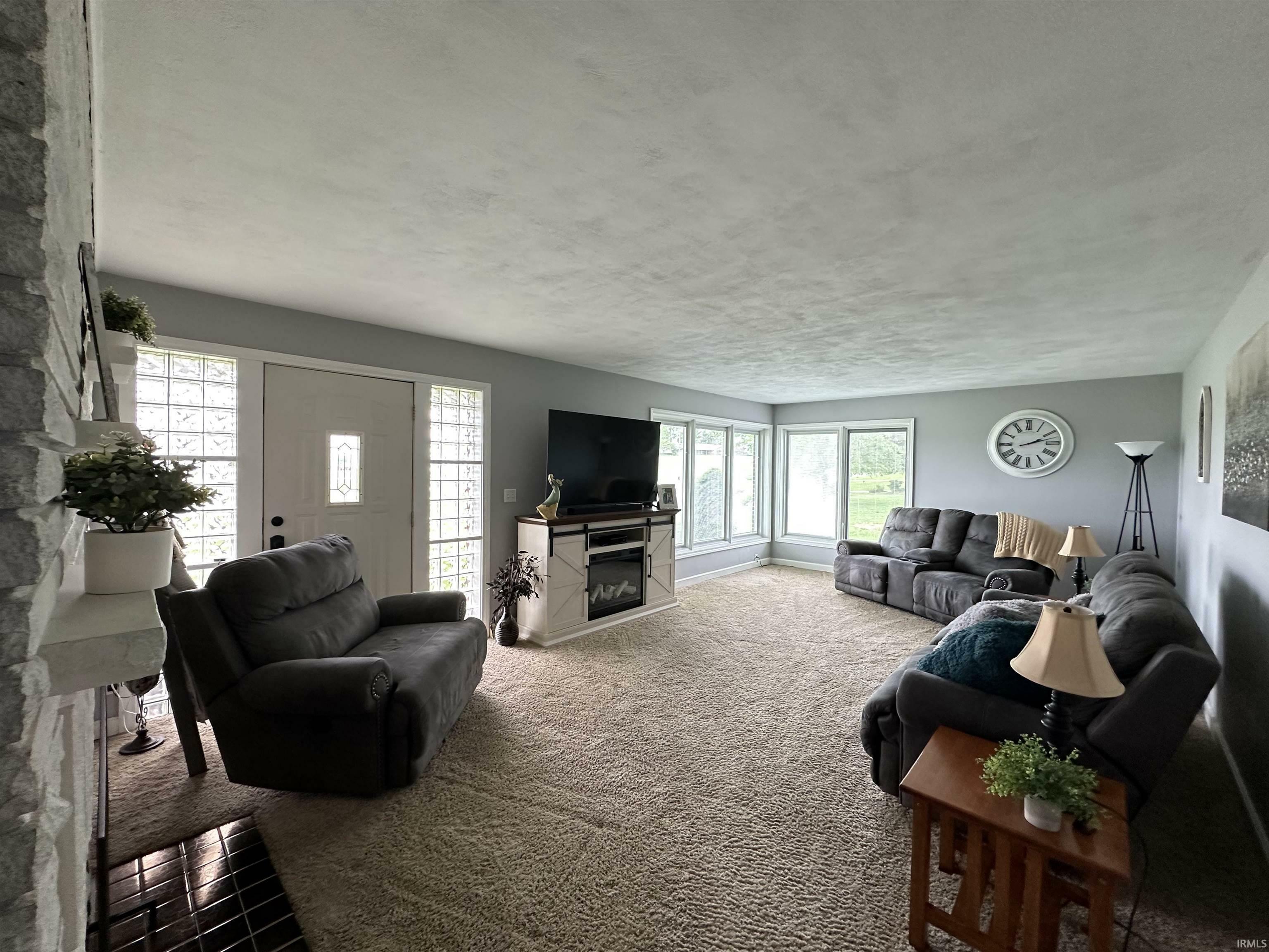 Property Photo: 1649 N 350 W Road IN 47546