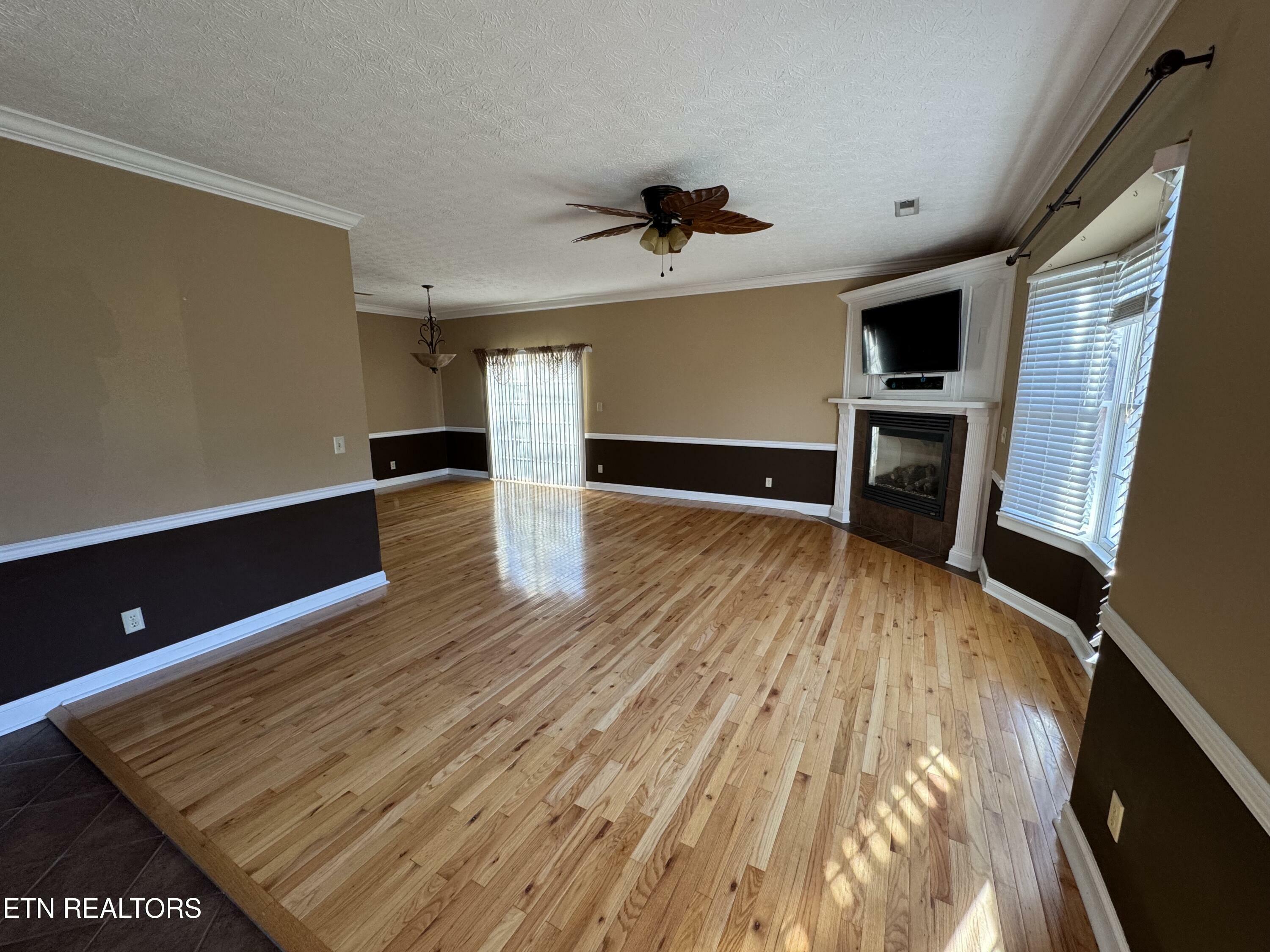 Property Photo: 1127 Brentwood Way TN 37763