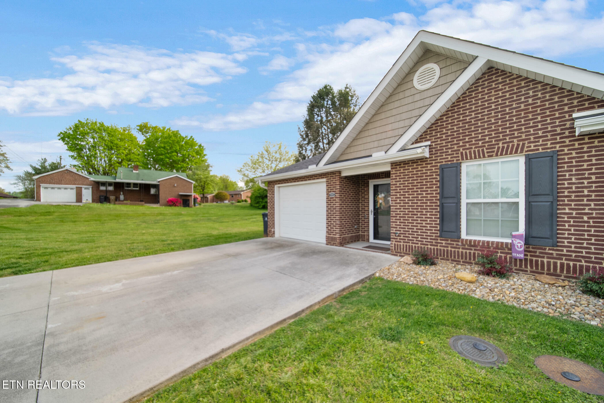 Property Photo: 5003 White Petal Way TN 37912