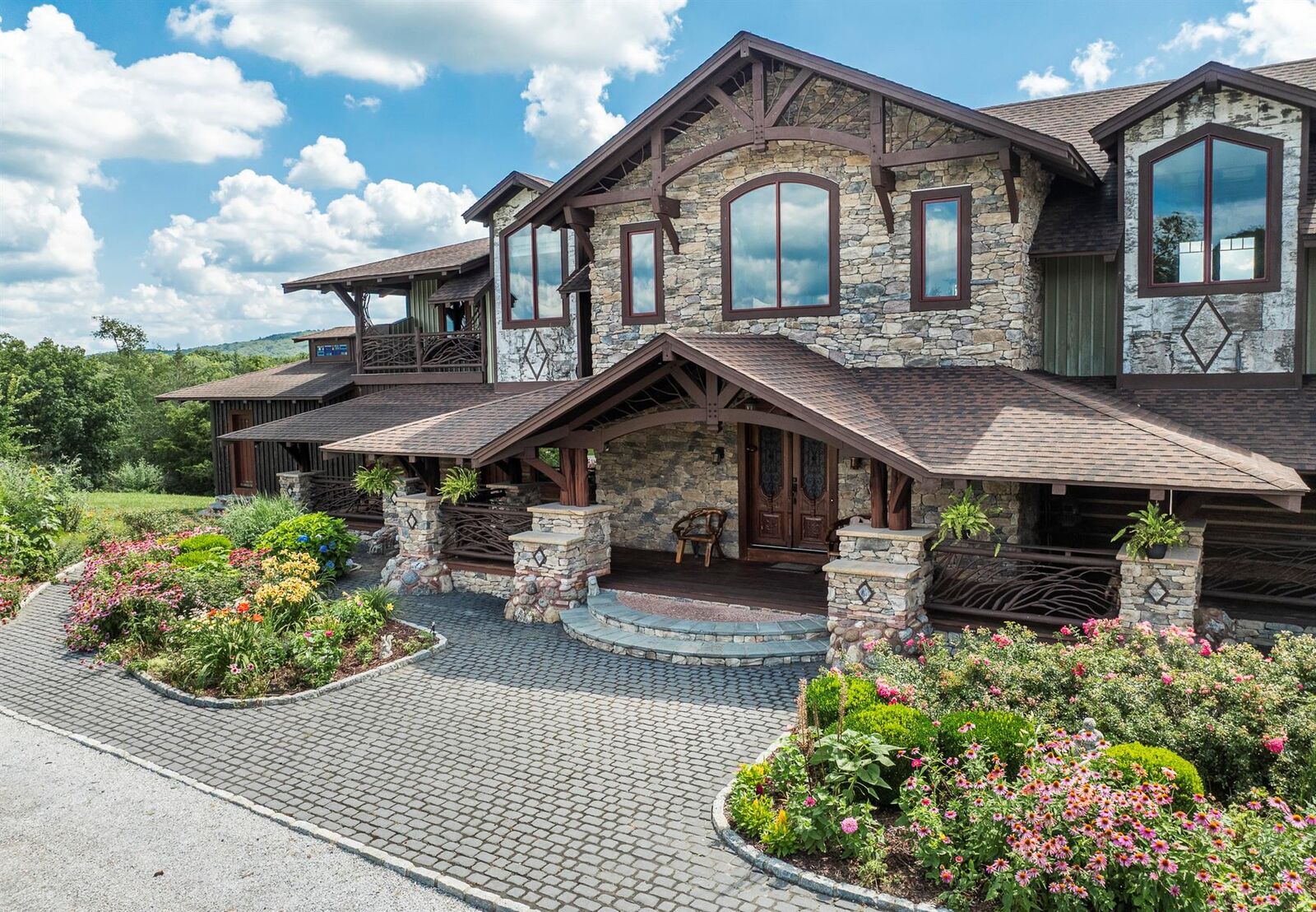 Property Photo: 165 Drake Road NY 12569
