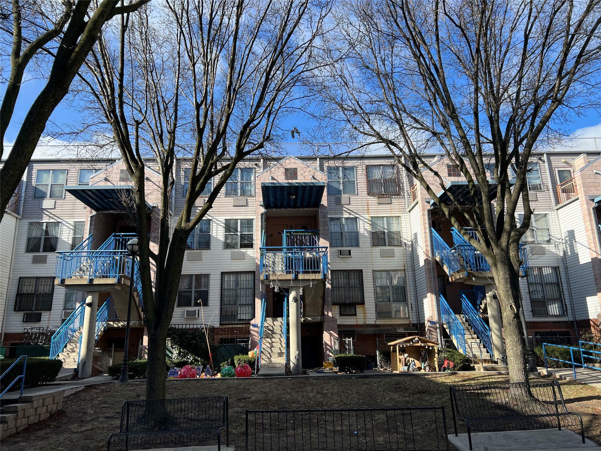 Property Photo: 776 Brook Avenue 33C NY 10451
