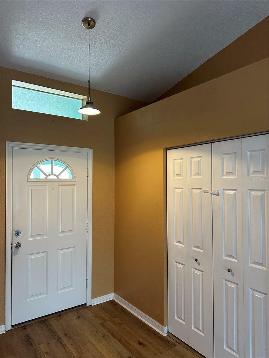 Property Photo: 16072 Galiano Court FL 33955