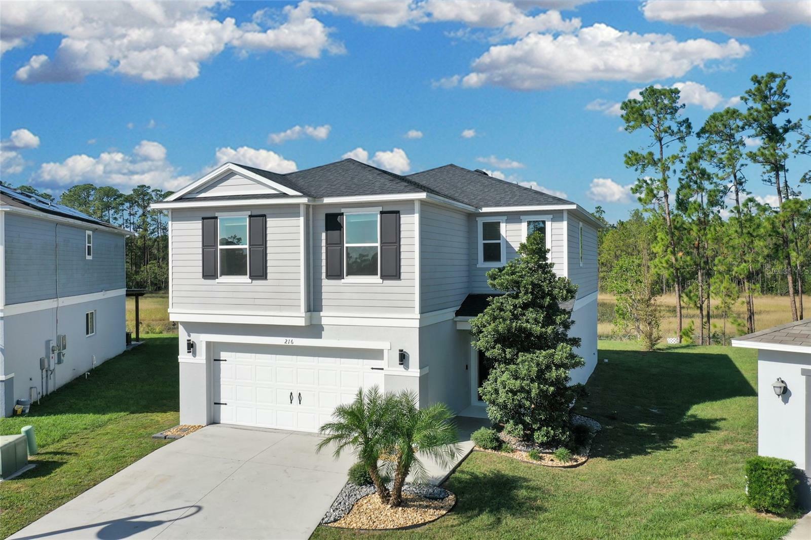Property Photo: 216 Miles Court FL 33837