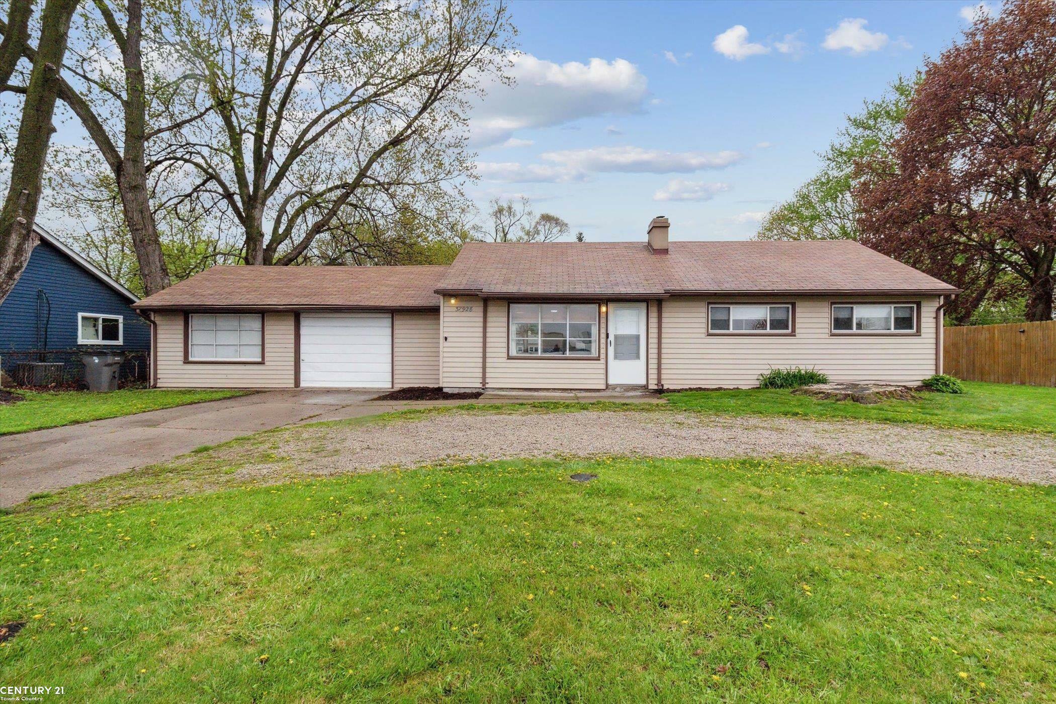 Property Photo: 37928 S Groesbeck Highway MI 48036