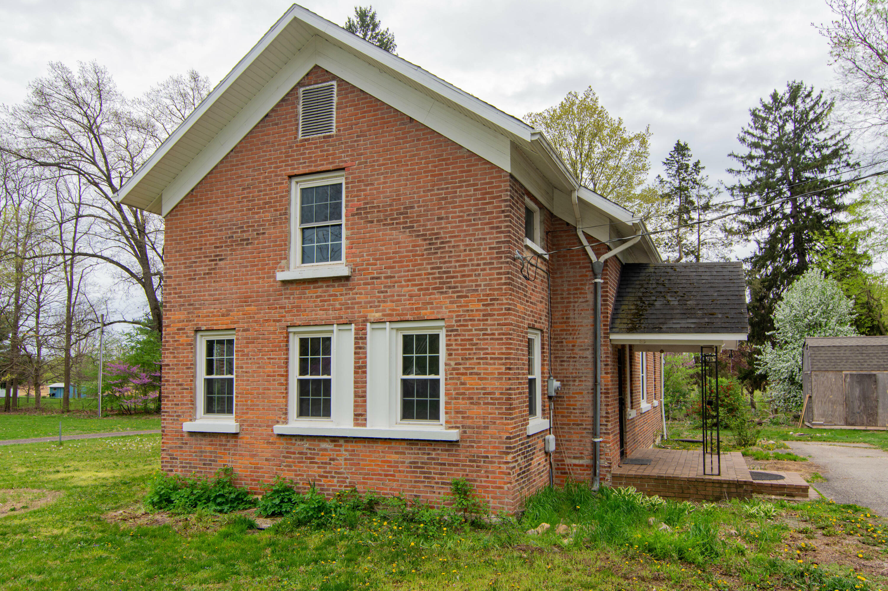 Property Photo: 33013 Pokagon Highway MI 49120