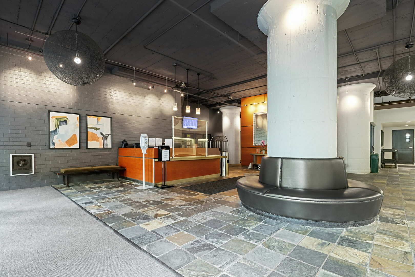 Property Photo: 1530 S State Street 523 IL 60605