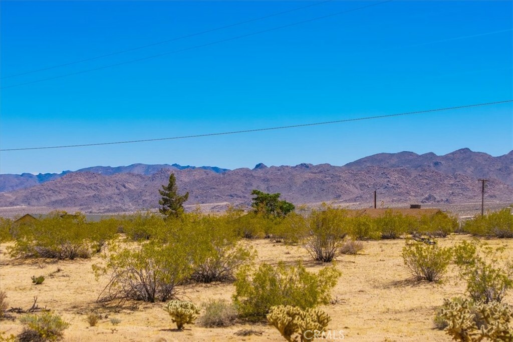 Property Photo: 1 Jadeite Street CA 92252