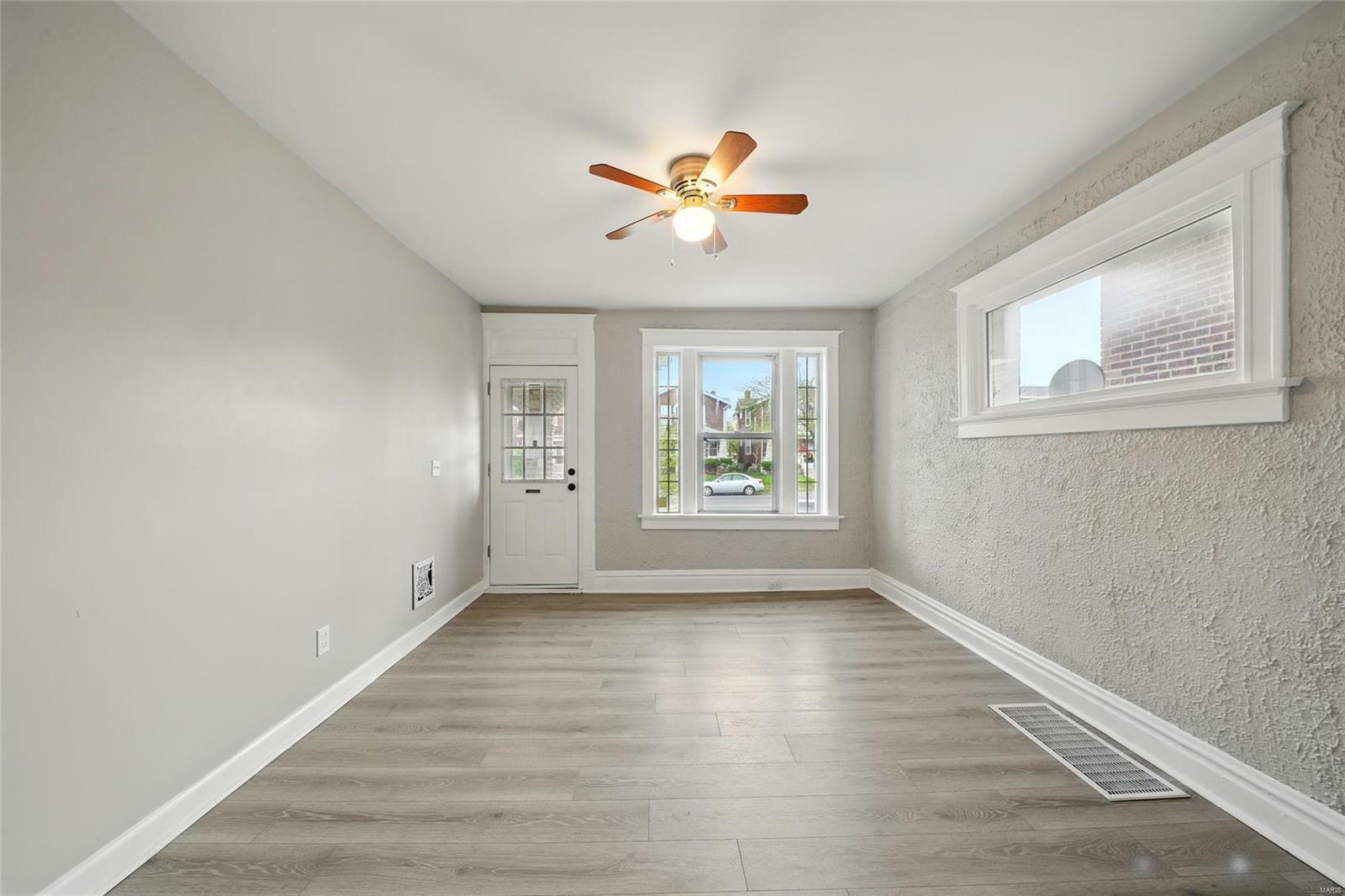 Property Photo: 5047 Chippewa Street MO 63109