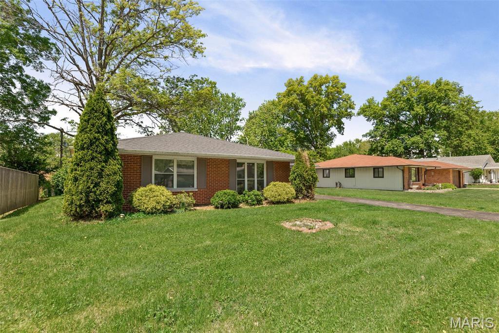 Property Photo: 213 Todd Lane IL 62221