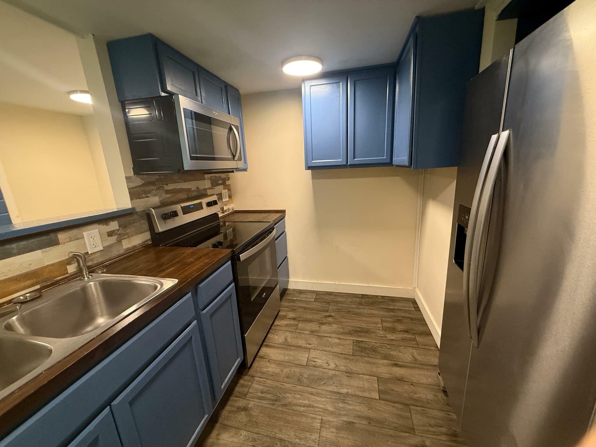 Property Photo: 996 State Street ME 04401