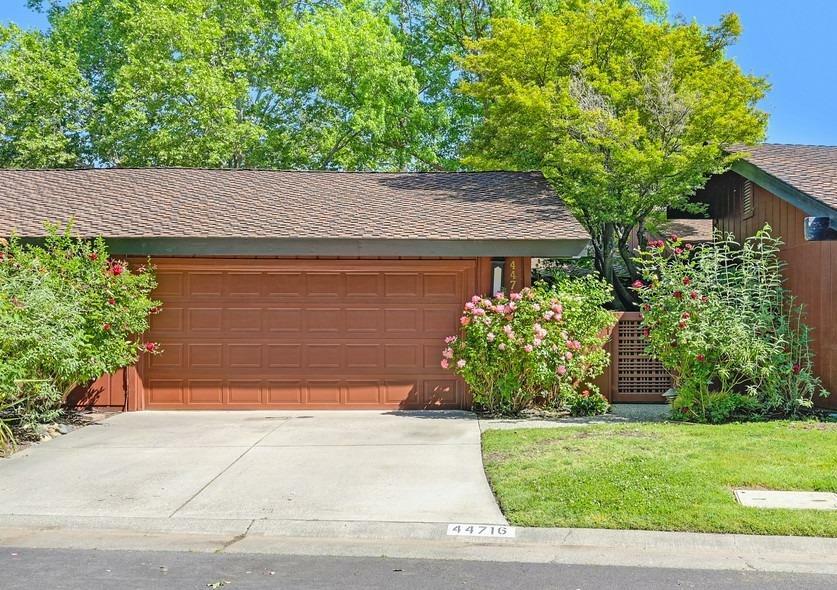 Property Photo: 44716 Garden Court CA 95618