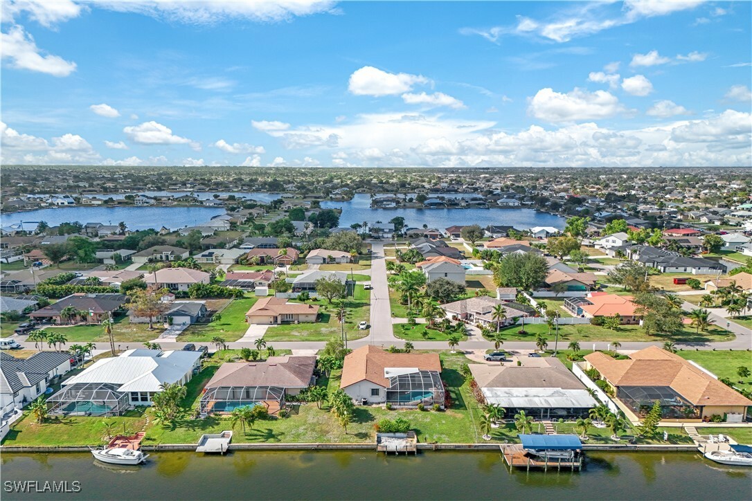 Property Photo: 33 SE 12th Court FL 33990