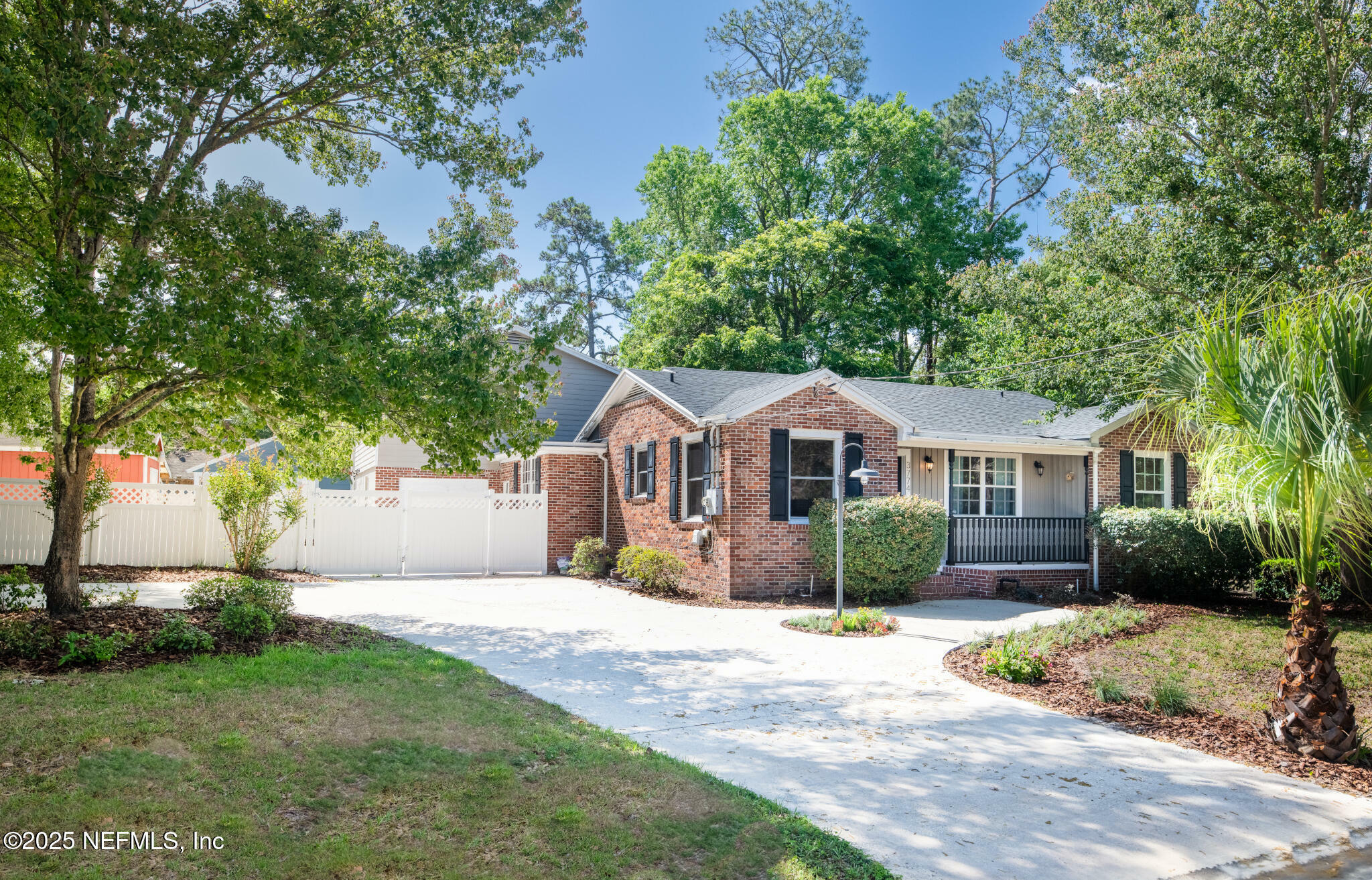 Property Photo: 3774 Anderson Street FL 32205