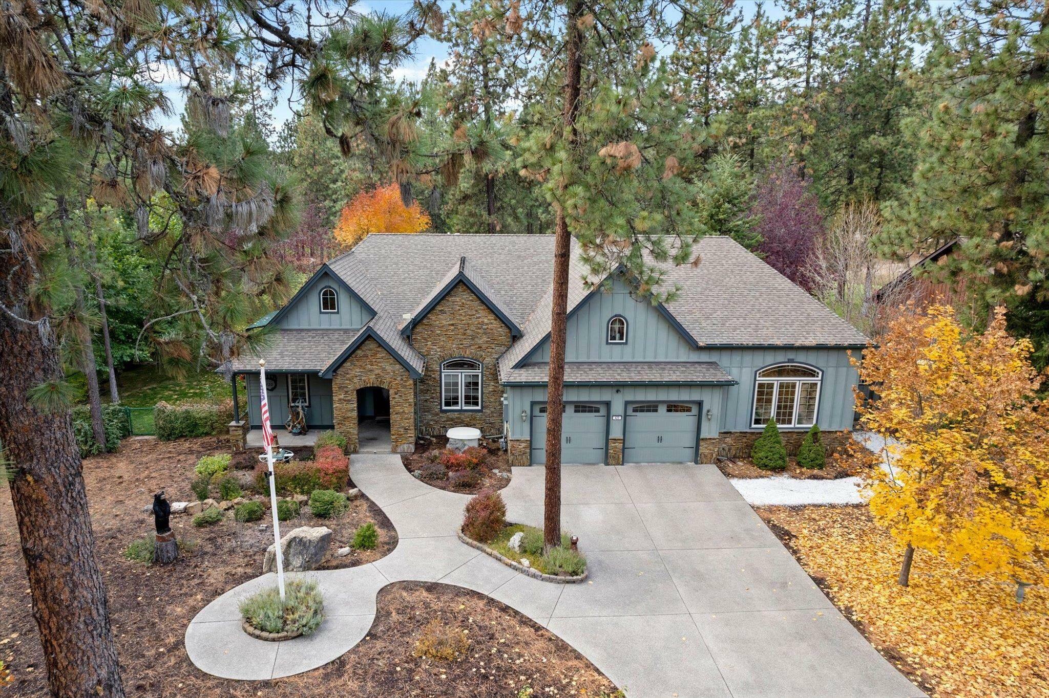 Property Photo: 420 Palmer Ln WA 99109