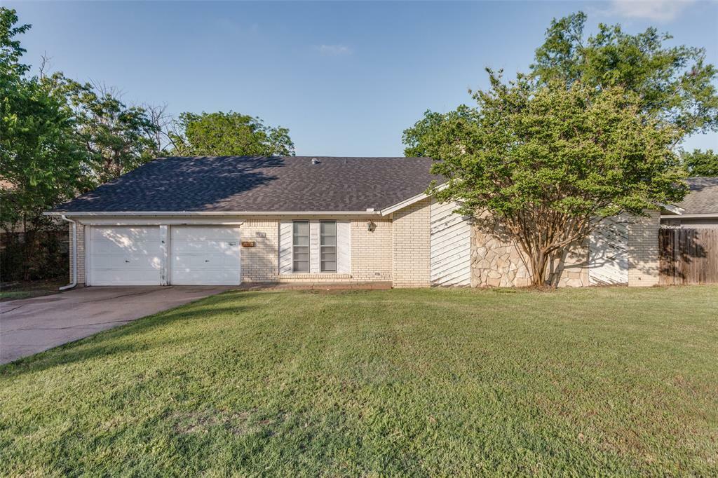 Property Photo: 3416 Wendell Drive TX 76117