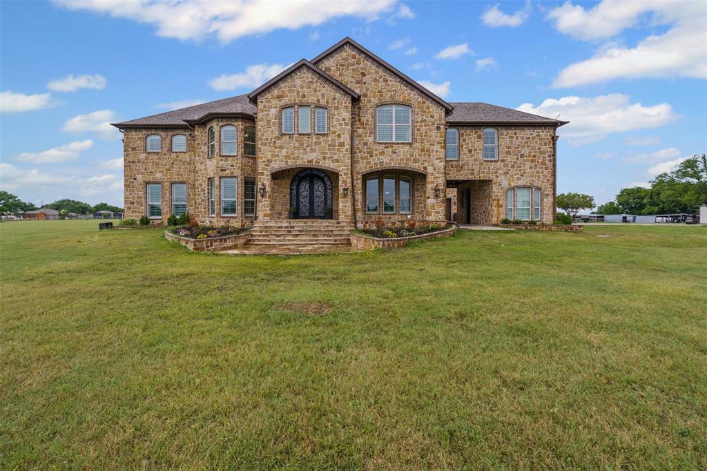 Property Photo: 2500 County Road 920 TX 76036