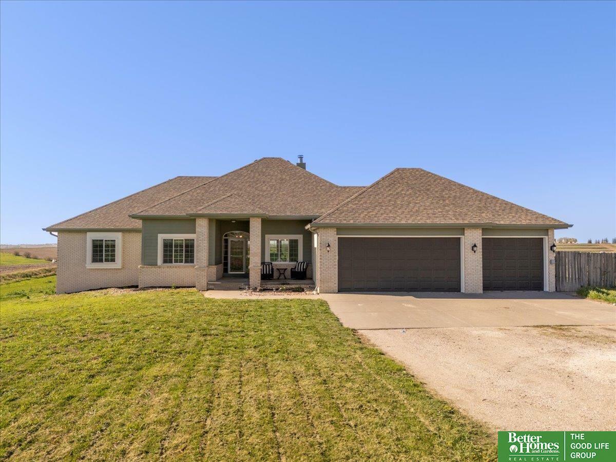 Property Photo: 27896 Chestnut Road IA 51575