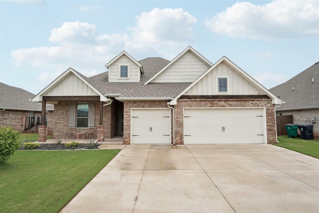 Property Photo: 708 Chisholm Trails Drive OK 73099