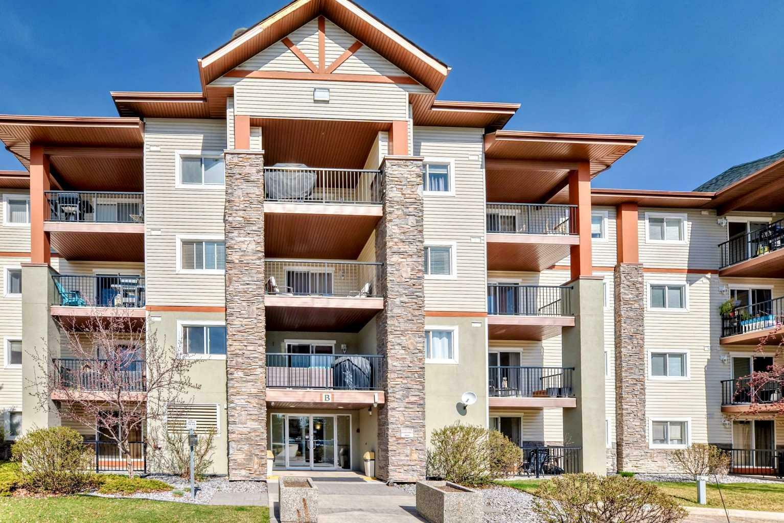 12 Ironside Street 2211  Red Deer AB T4R 0A9 photo
