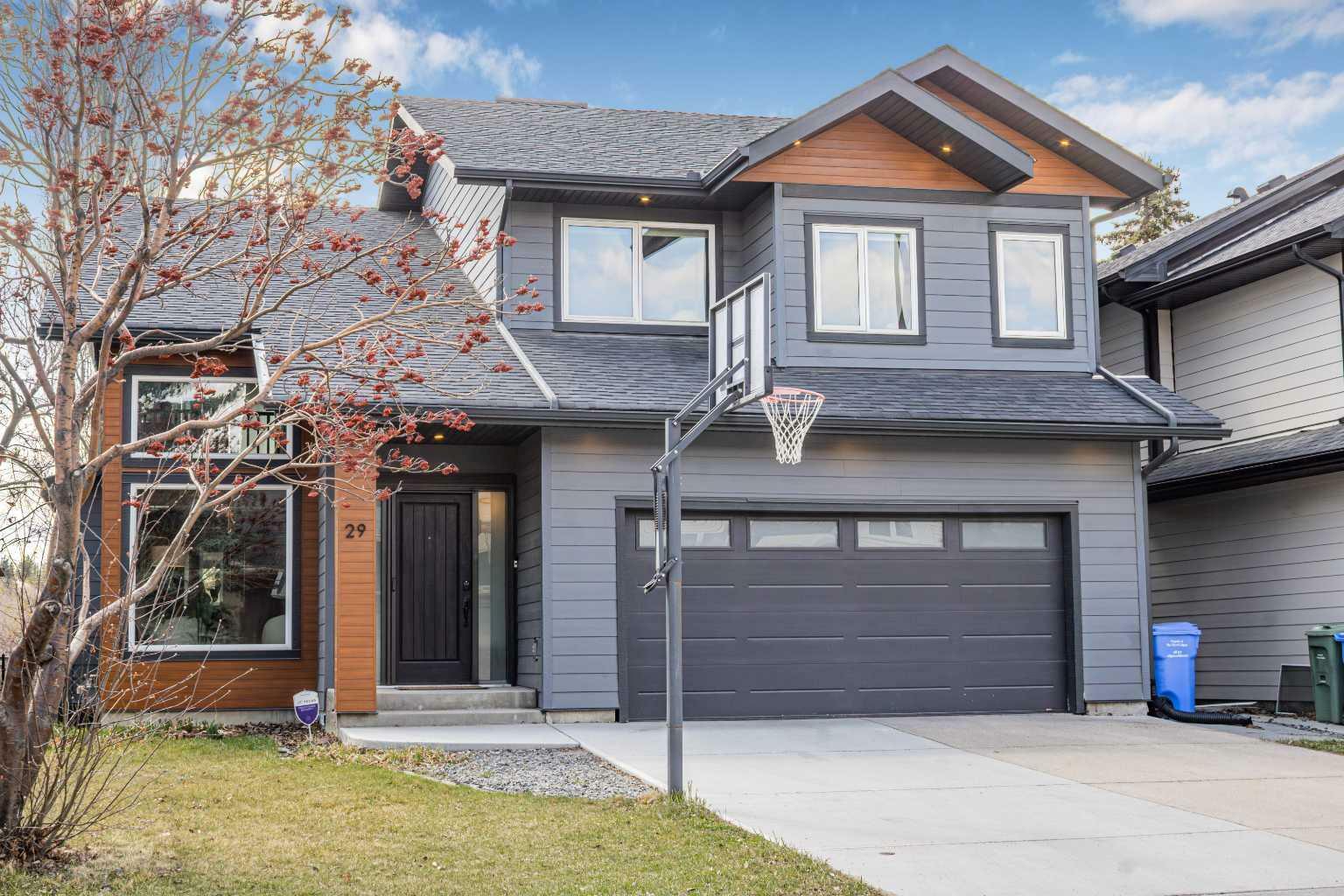 Property Photo: 29 Douglasbank Way SE AB T2Z 1W7