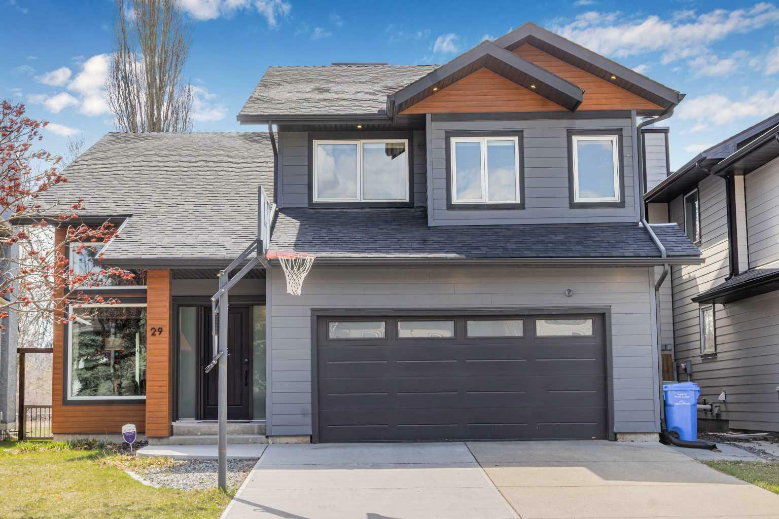 Property Photo: 29 Douglasbank Way SE AB T2Z 1W7