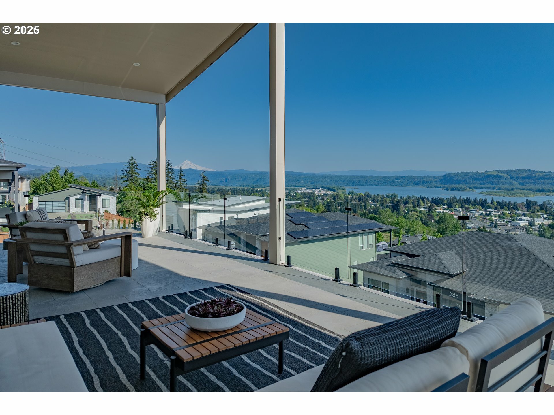 Property Photo: 295 W W St WA 98671