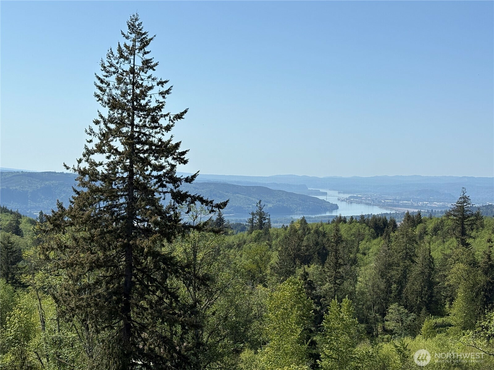 Property Photo: 2355 China Garden WA 98625