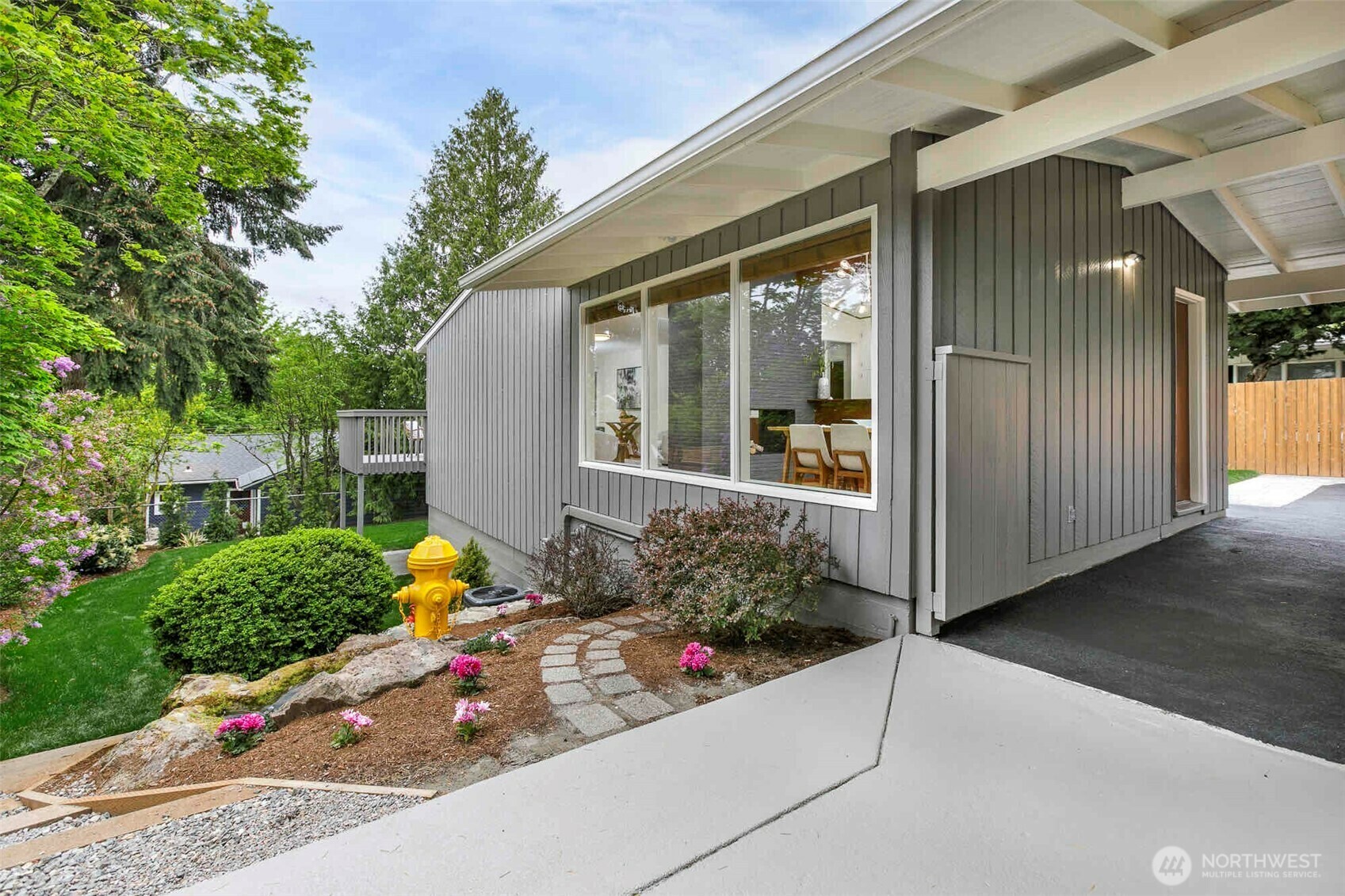Property Photo: 10717 3rd Avenue NW WA 98177