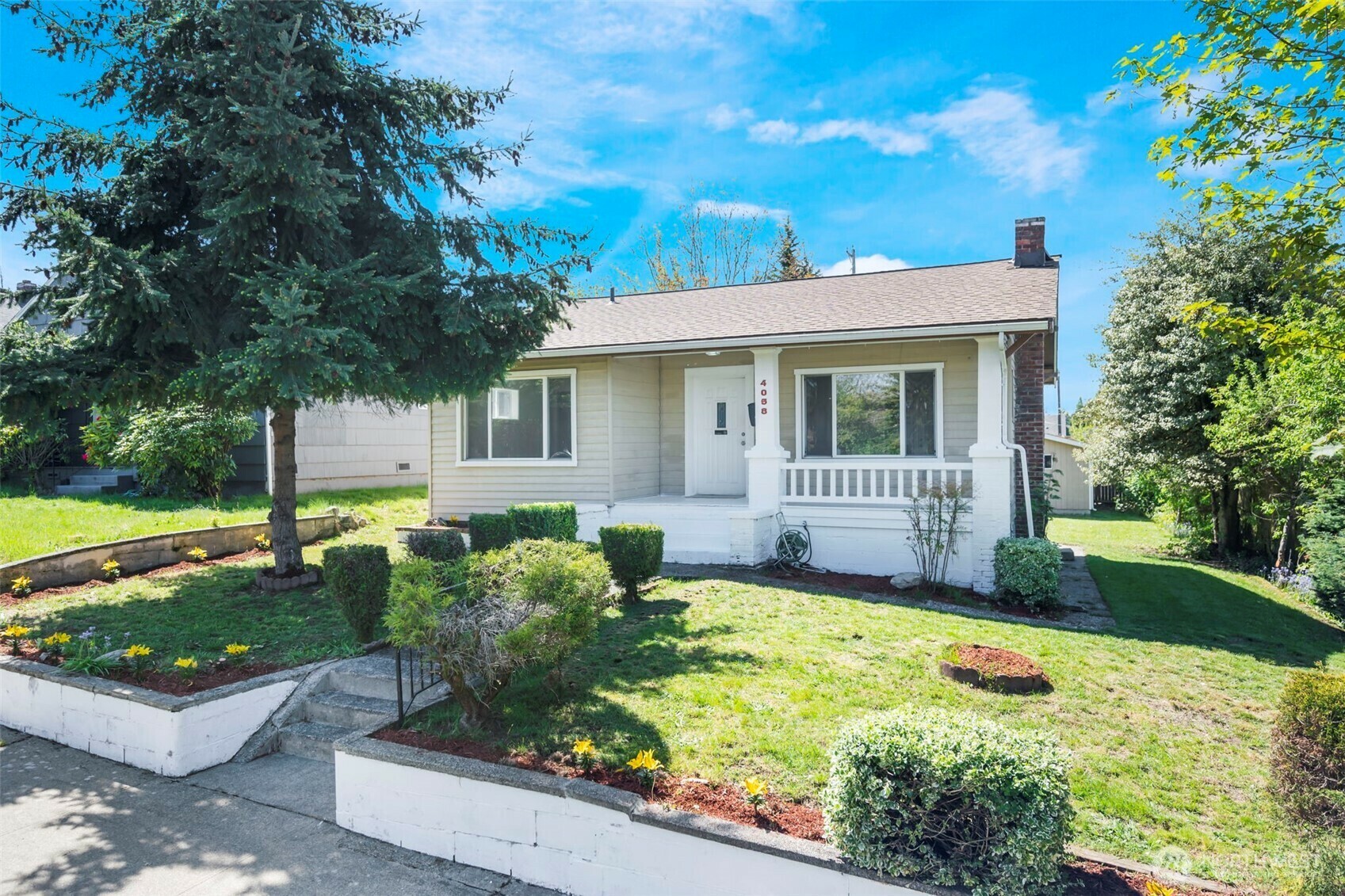 Property Photo: 4058 E G Street WA 98404