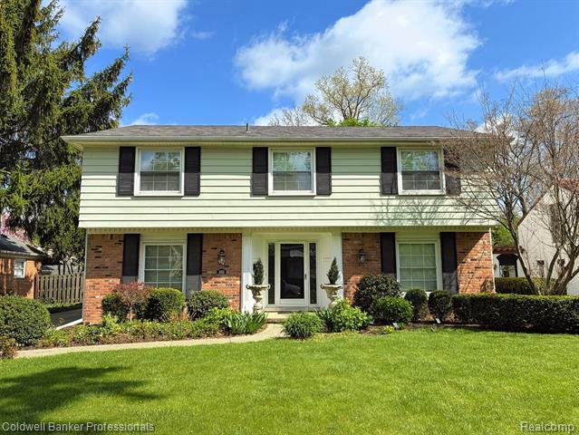 Property Photo: 669 Mohegan Street MI 48009