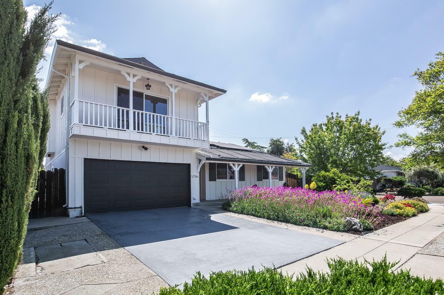 Property Photo: 5796 Arapaho Drive CA 95123