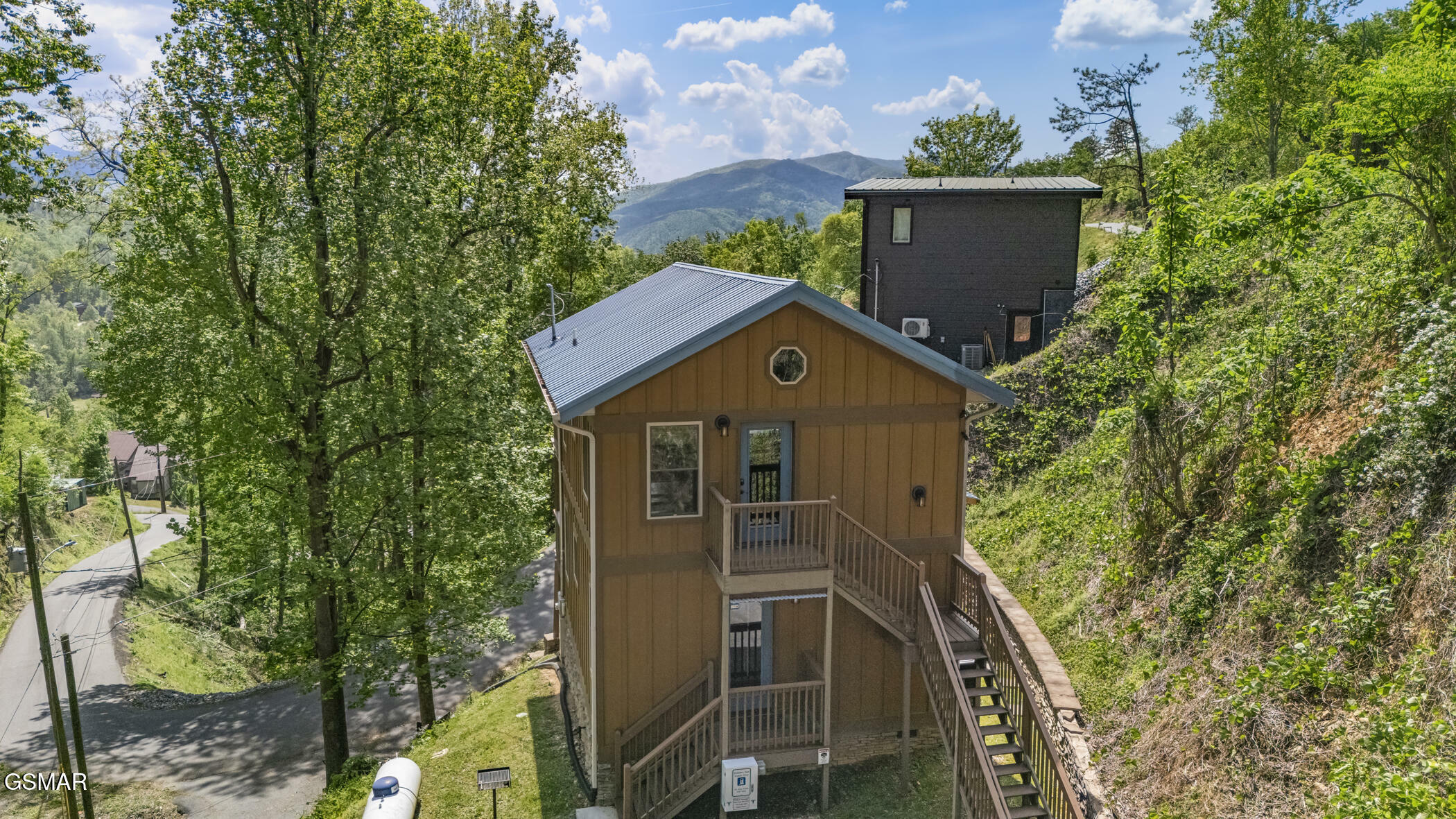 628 Woodland Drive  Gatlinburg TN 37738 photo