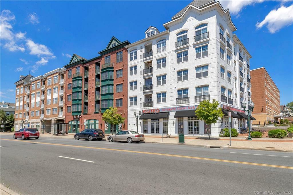 Property Photo: 850 East Main Street Apt 404 CT 06902