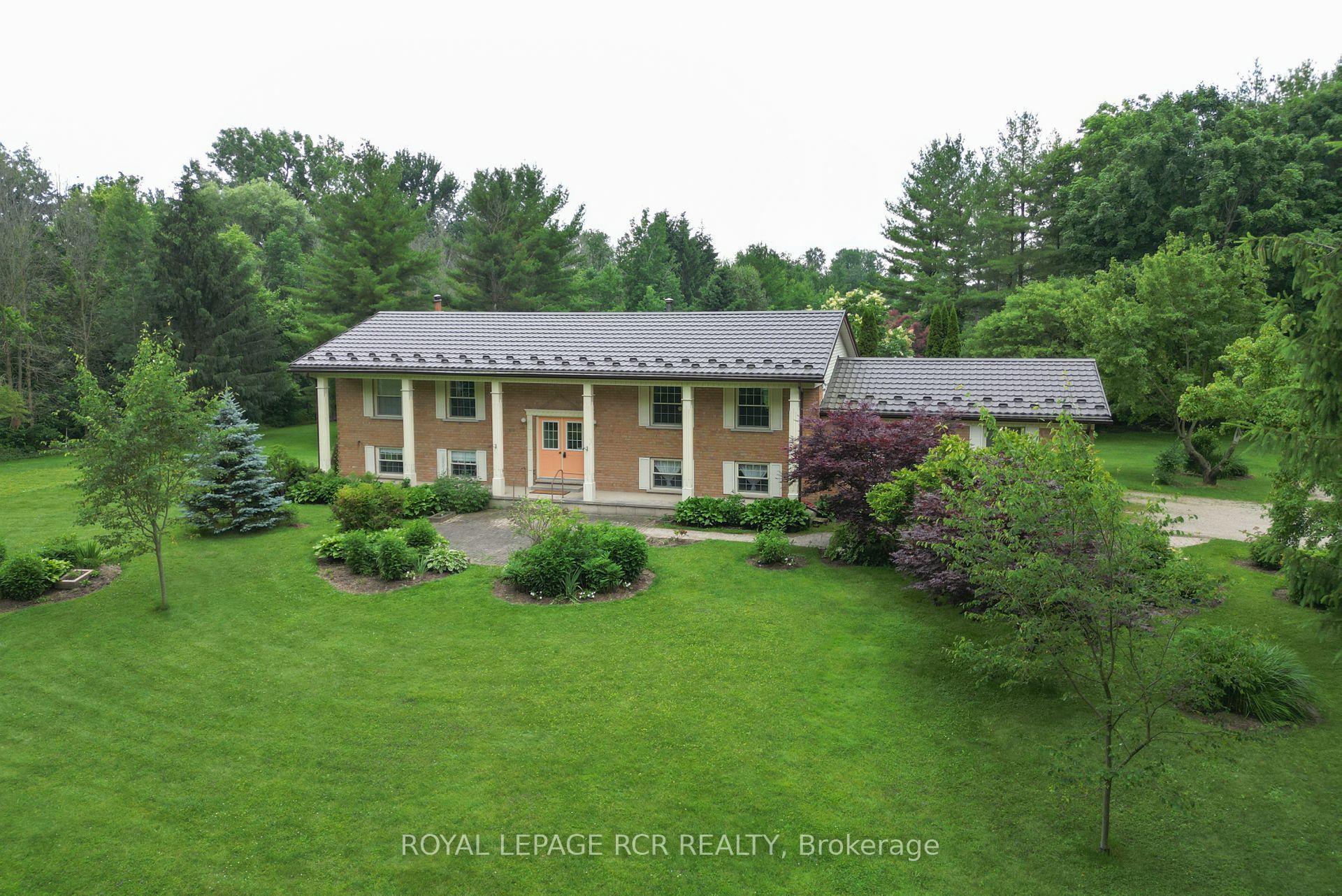 919 Guelph Road  Centre Wellington ON N1M 3G5 photo