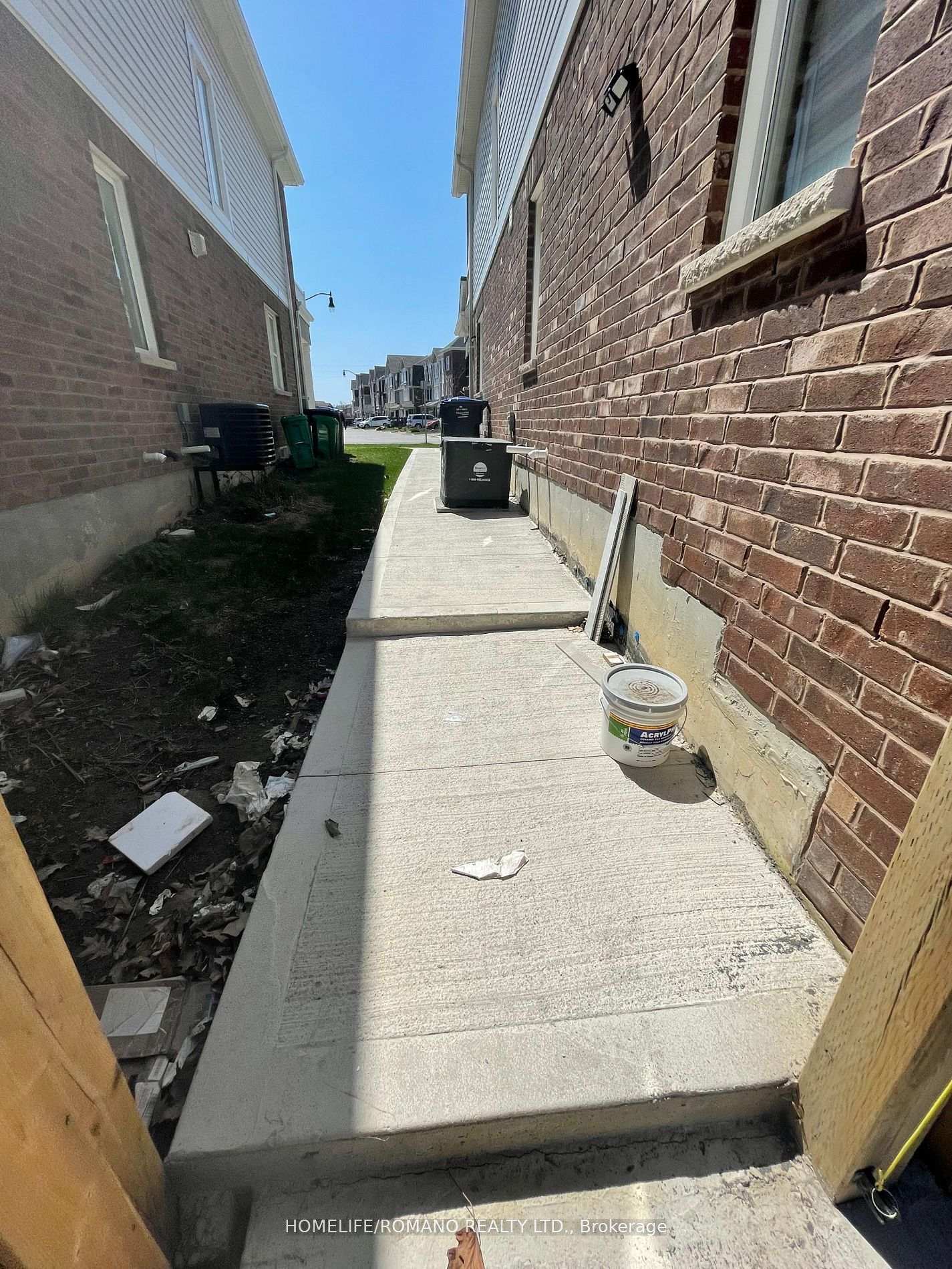 Photo de la propriété: 80 Quillberry Close Bsmt ON L7A 0A8