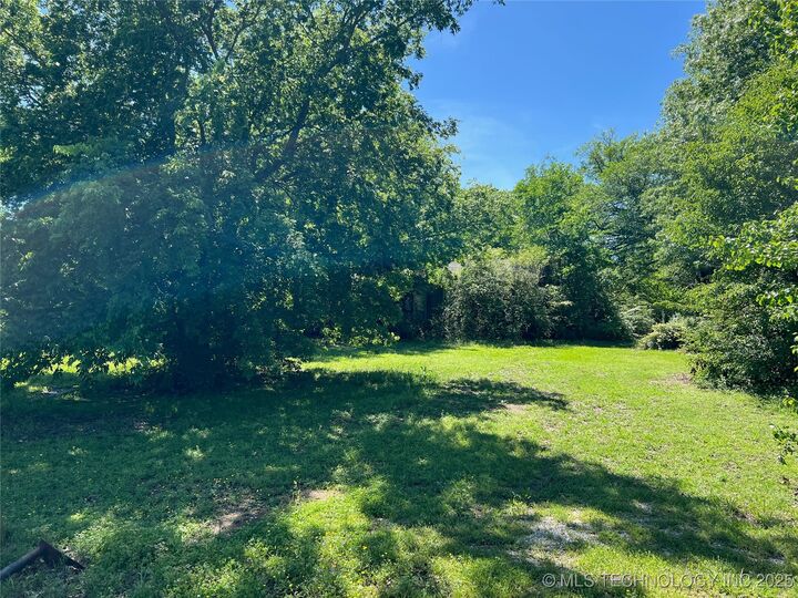 Property Photo:  4119 S 24th Place W  OK 74401 