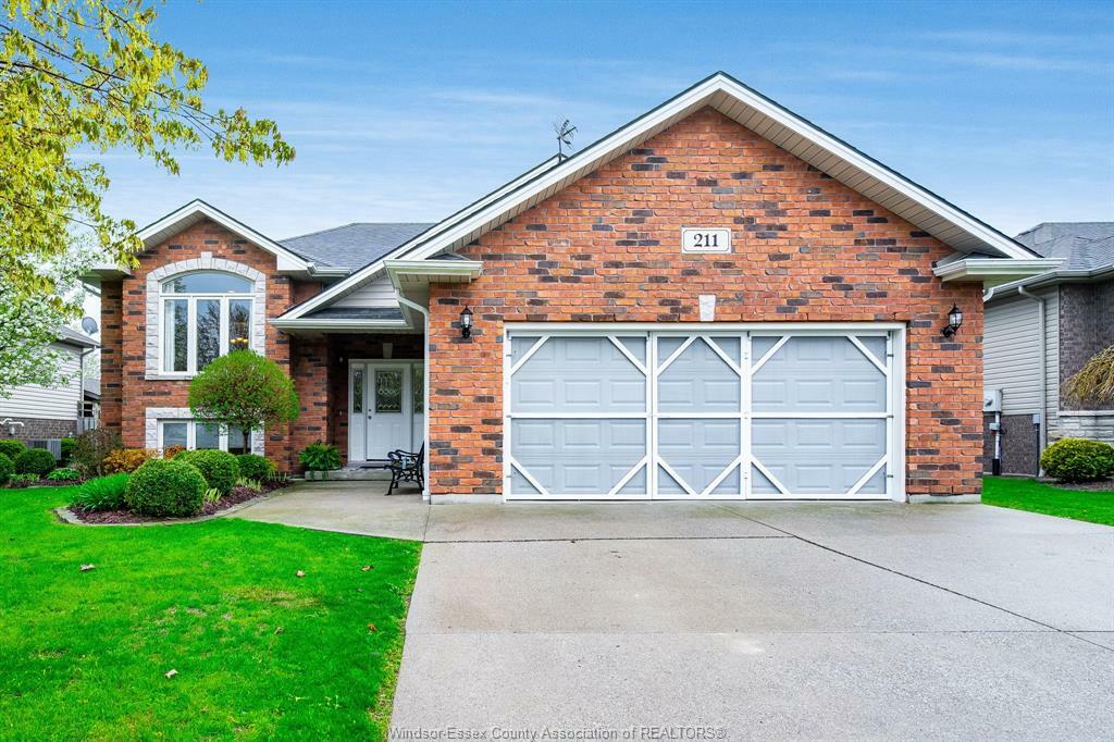 211 Dieppe Crescent  Kingsville ON N9Y 4B9 photo