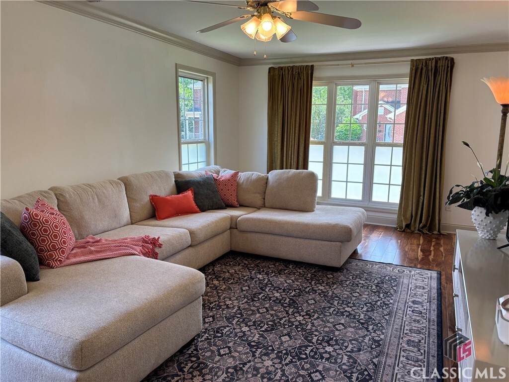 Property Photo: 238 Covington Place GA 30606