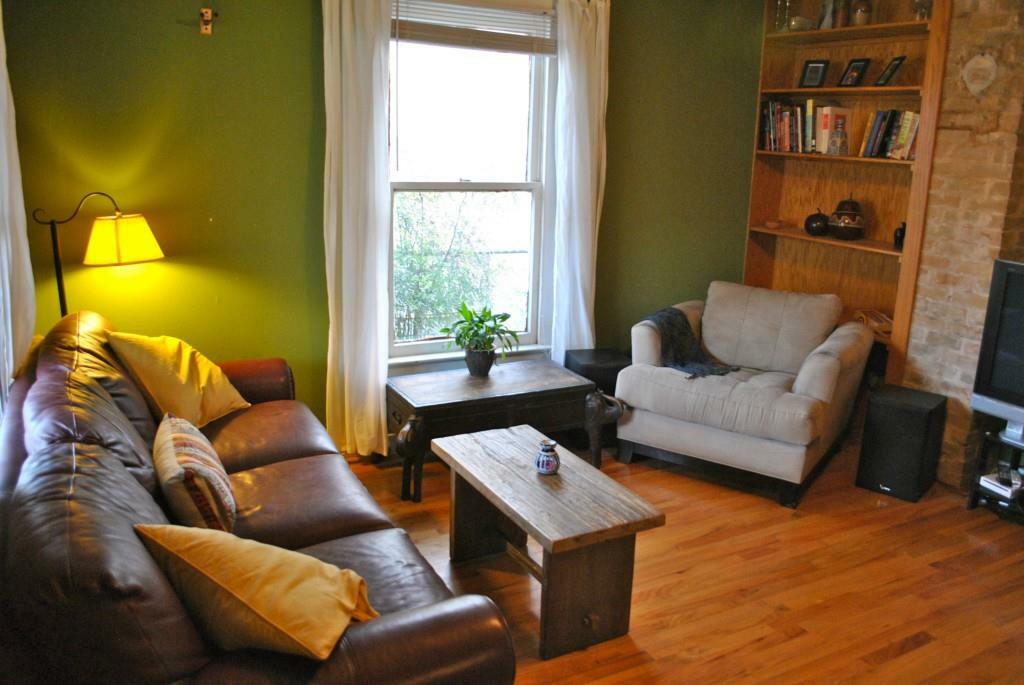 Property Photo: 1509 N Holly Street TX 78702