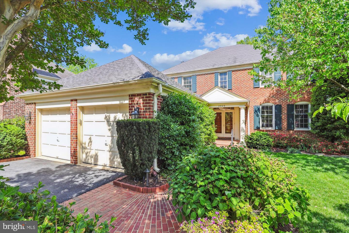 Property Photo: 2929 Eddington Terrace VA 22302