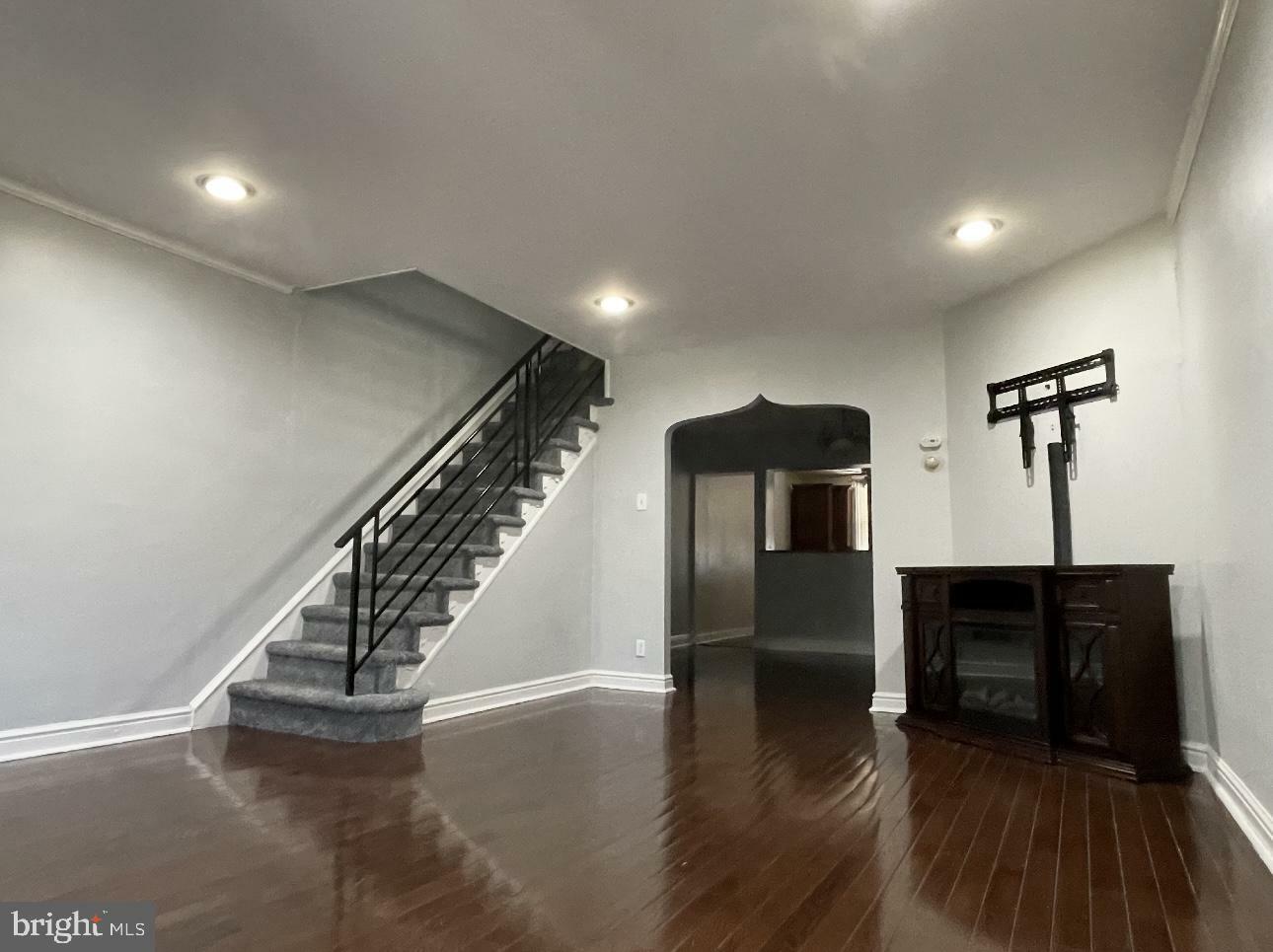 Property Photo: 5127 Oxford Avenue PA 19124