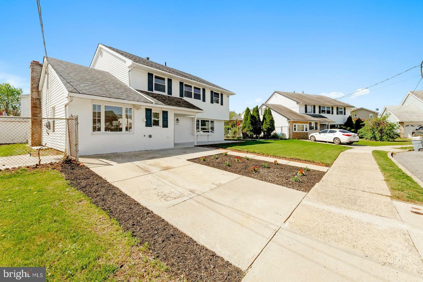 Property Photo: 1866 Merlin Place PA 19116