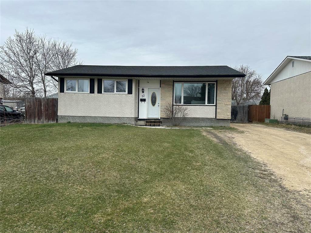 Photo de la propriété: 12 Outhwaite Drive MB R1A 2K8