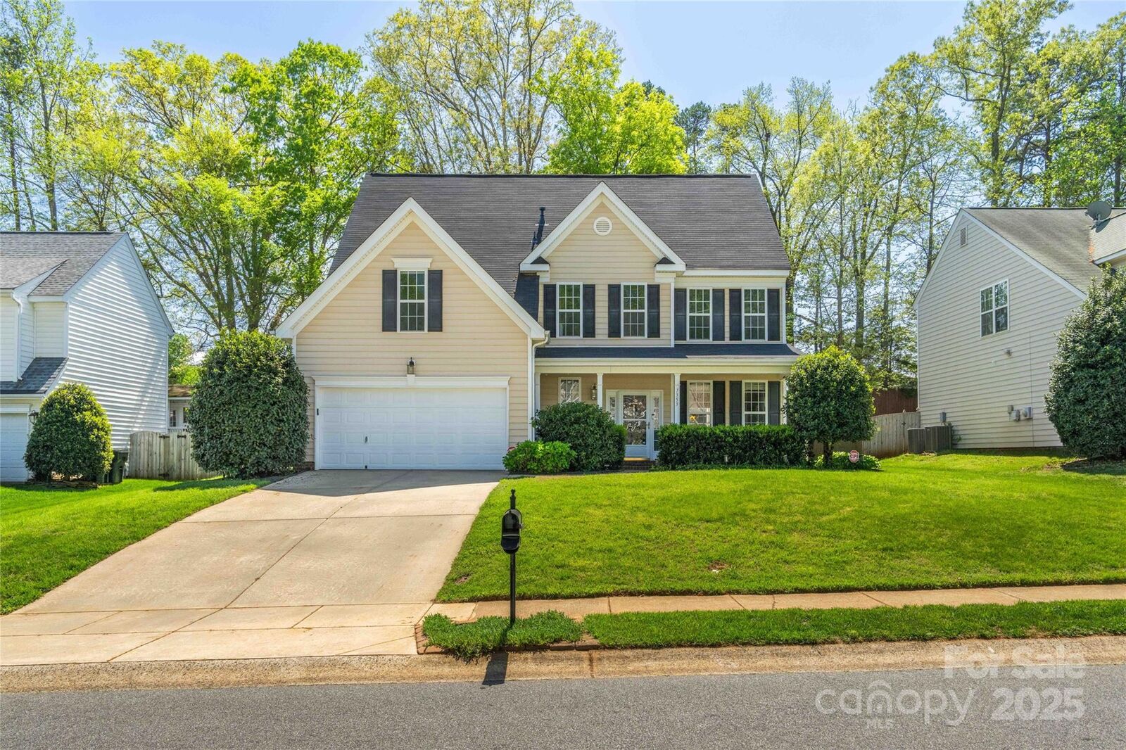 Property Photo:  7353 Sedgebrook Drive W  NC 28164 