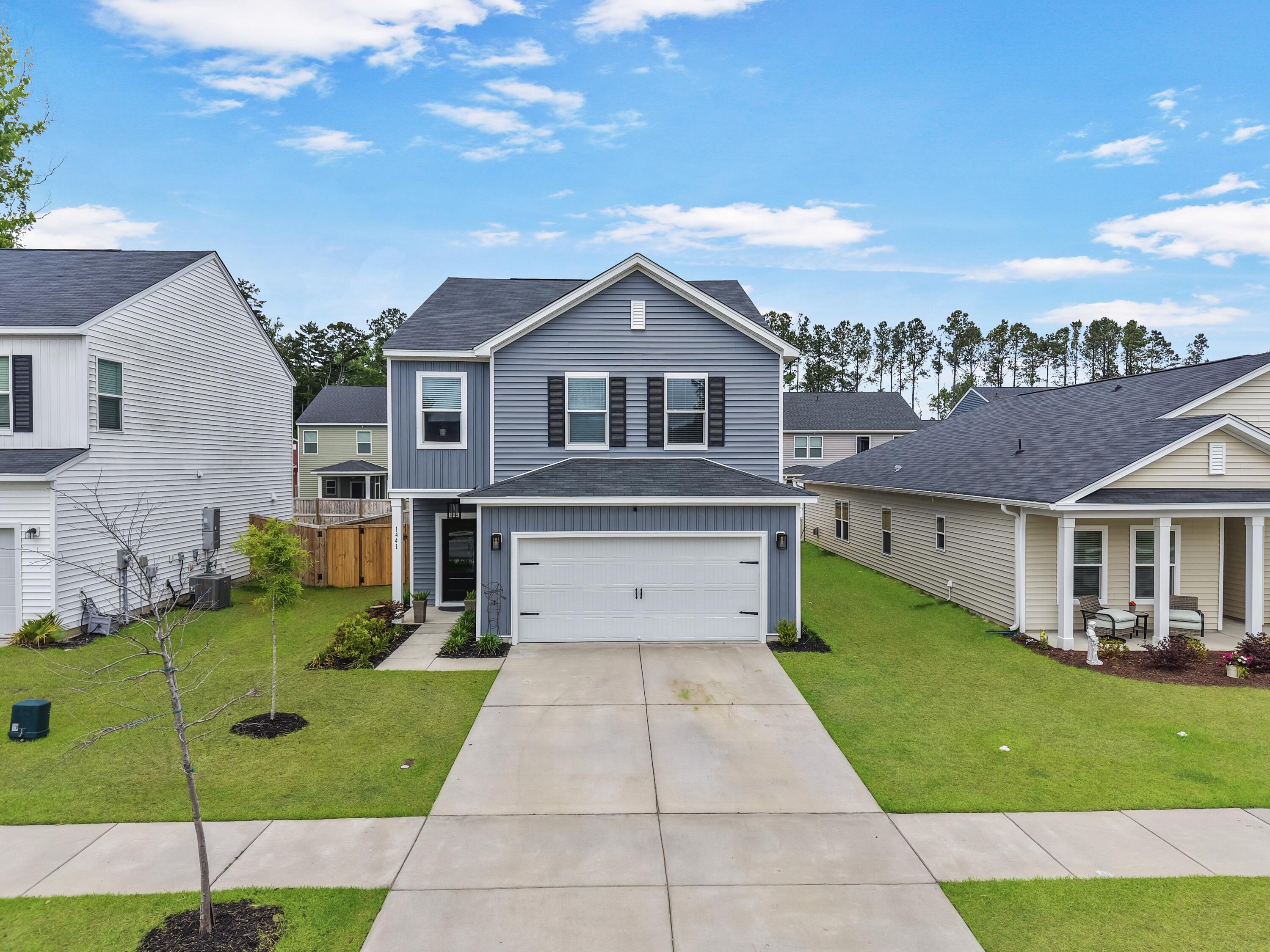 Property Photo: 1441 Arabella Street SC 29414