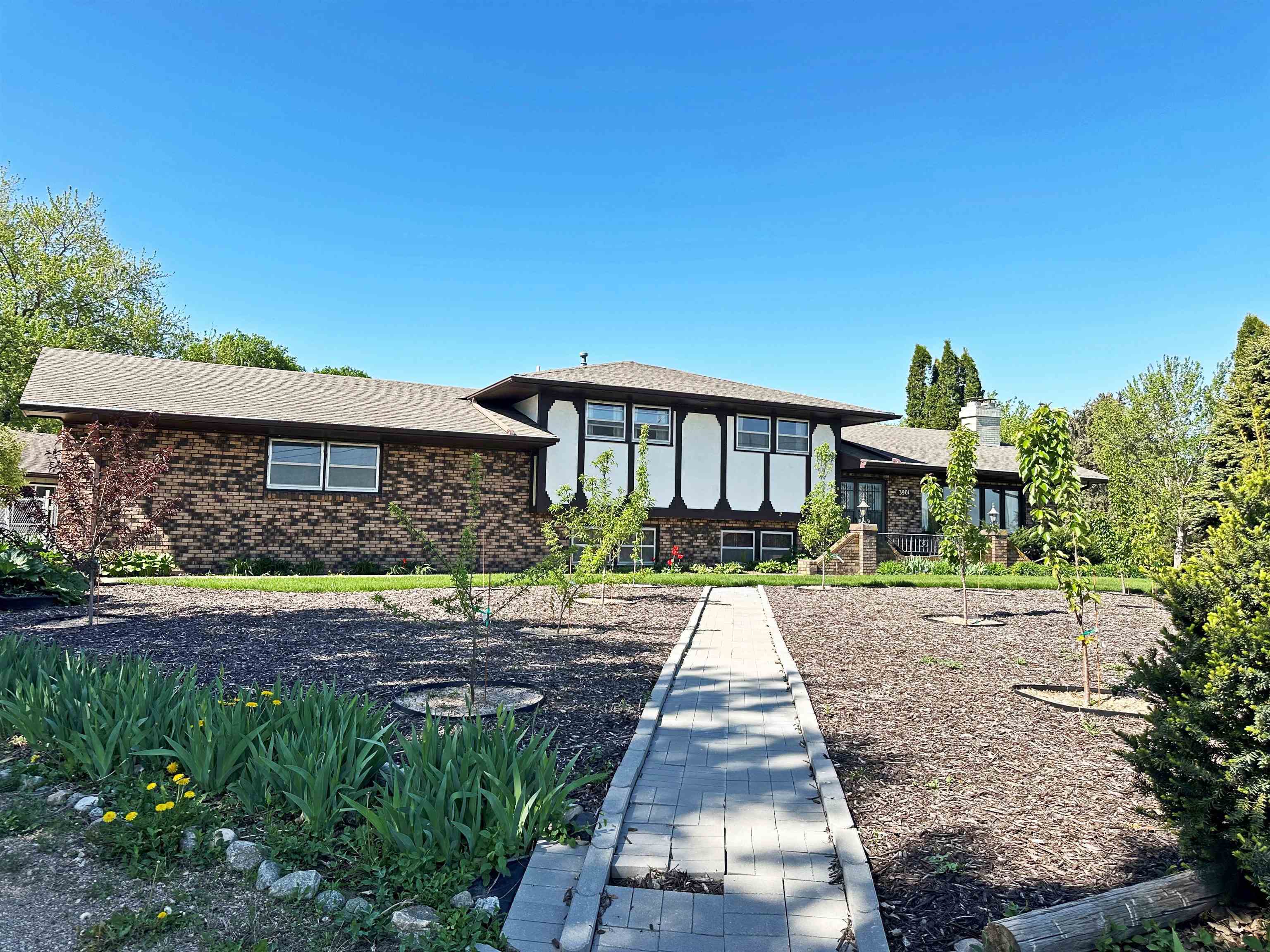 3901 83rd Street  Columbus NE 68601 photo