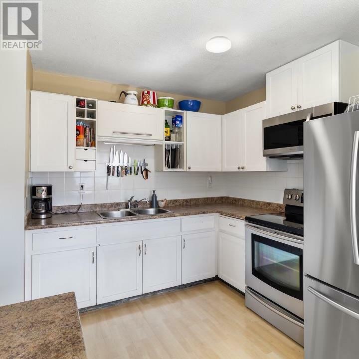 Property Photo: 800 Valhalla Drive Drive 80 BC V2H 1T7