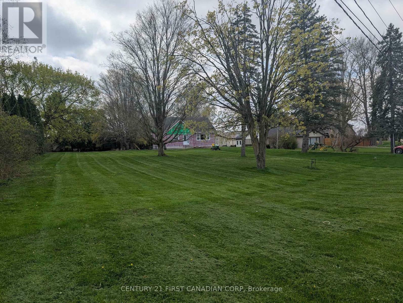 Property Photo: 211 King Edward Street ON N3L 3E3